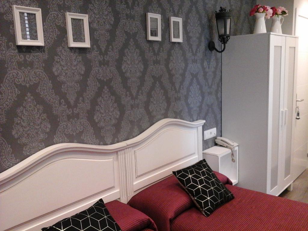 Hostal Don Alfonso Madrid Buitenkant foto
