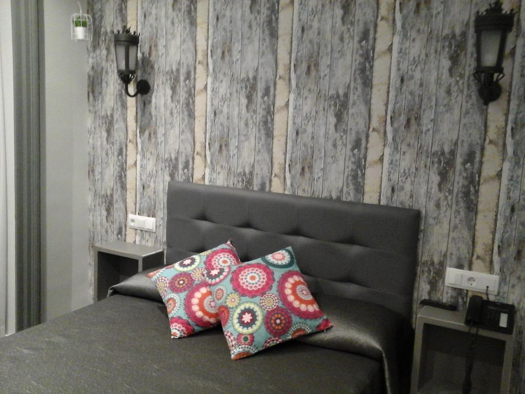 Hostal Don Alfonso Madrid Buitenkant foto