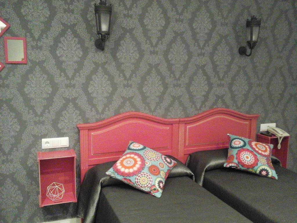 Hostal Don Alfonso Madrid Buitenkant foto