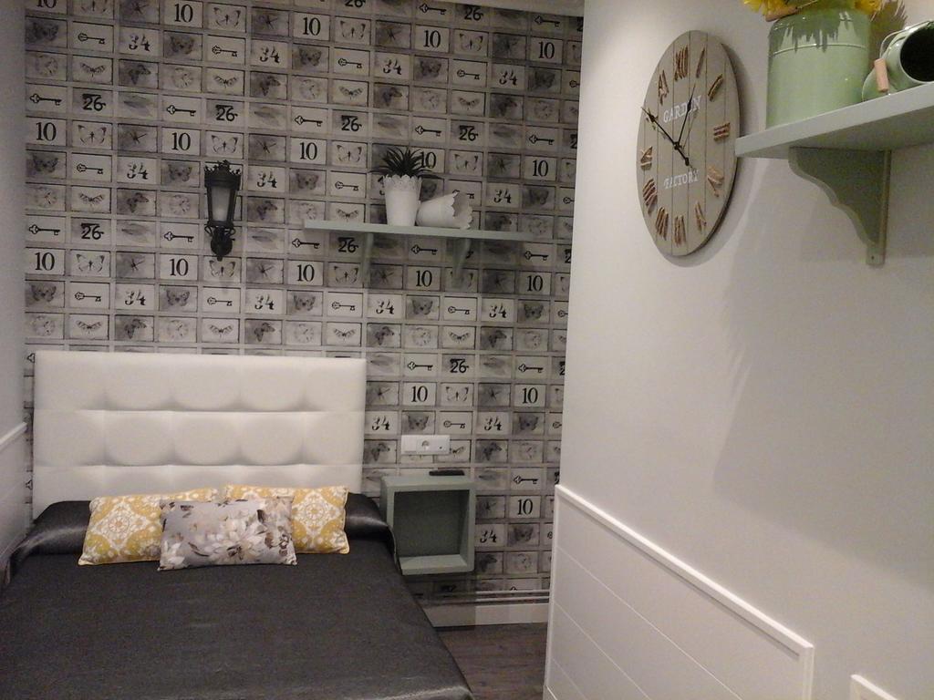 Hostal Don Alfonso Madrid Buitenkant foto