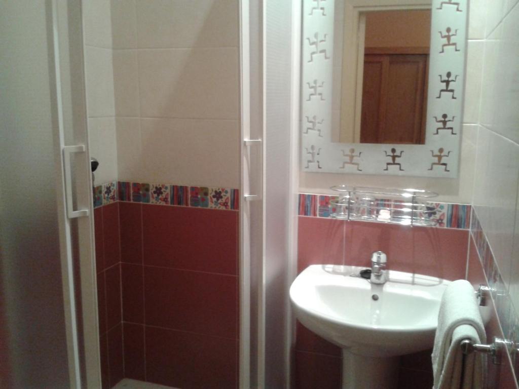 Hostal Don Alfonso Madrid Buitenkant foto